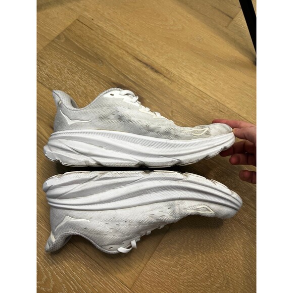 NOT FOR SALE Hoka One One Clifton 9 Women’s Running Shoes White Size 8 - Picture 5 of 8
